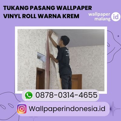 tukang pasang wallpaper vinyl roll warna krem
